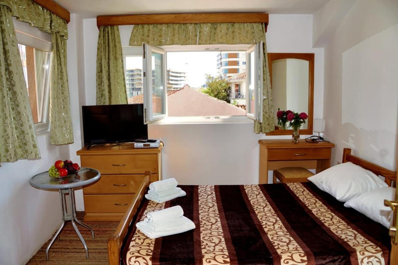 Apartments Stanivukovic Budva Bagian luar foto